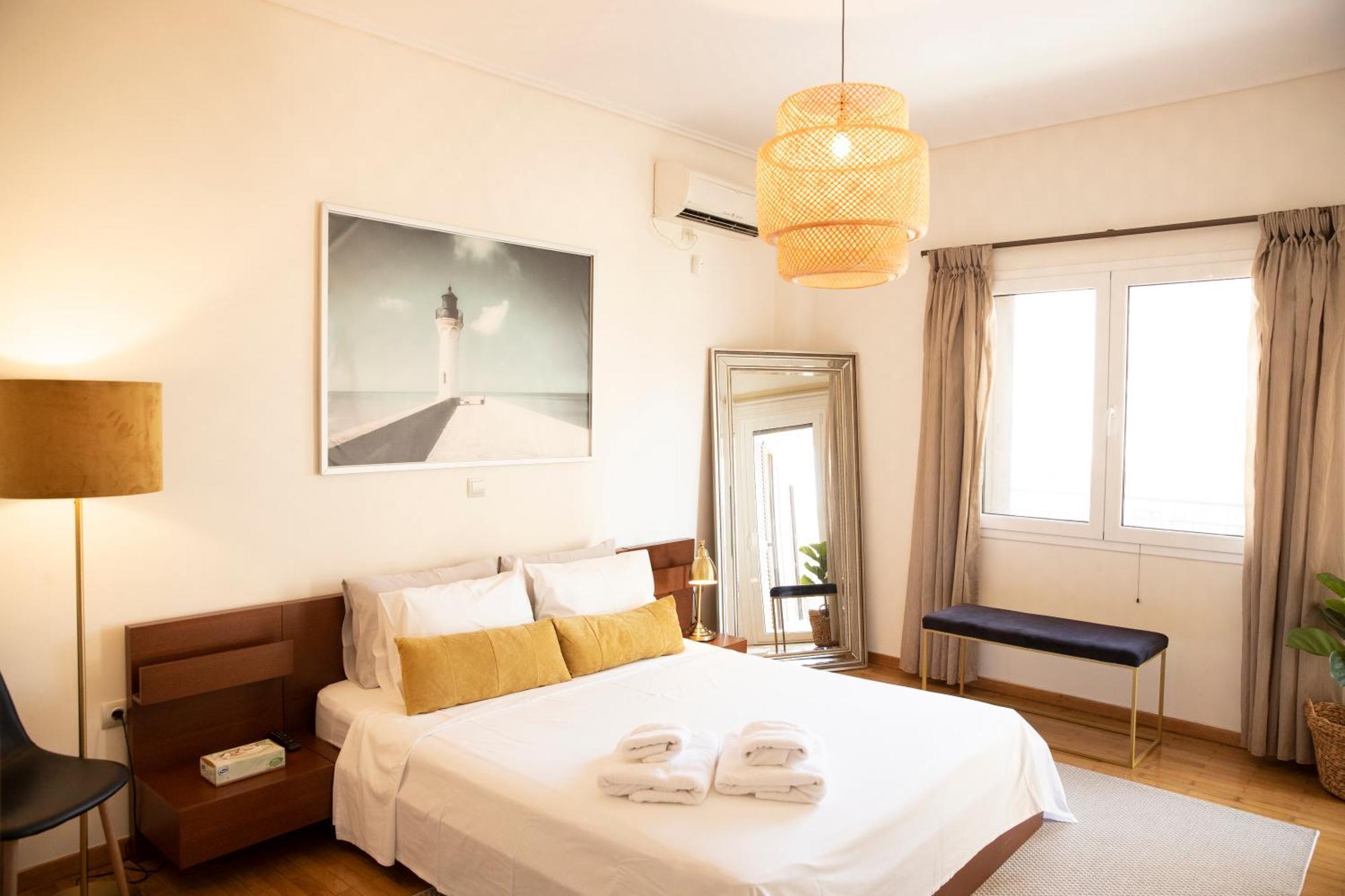 Spacious Glyfada Golf 4Br -Near Beach + Shops Atenas Exterior foto