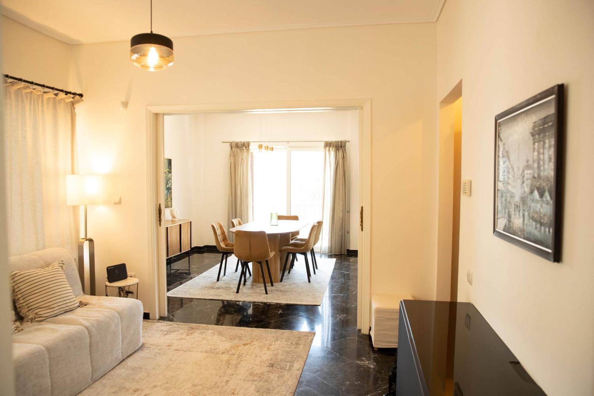 Spacious Glyfada Golf 4Br -Near Beach + Shops Atenas Exterior foto